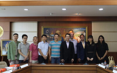 The delegates from Liangsan Prefecture Education Bureau, China